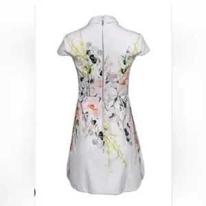 【TED BAKER】オフショル フラワープリントドレス Ted Baker（テッドベーカー）の「REMORRA フラワープリント